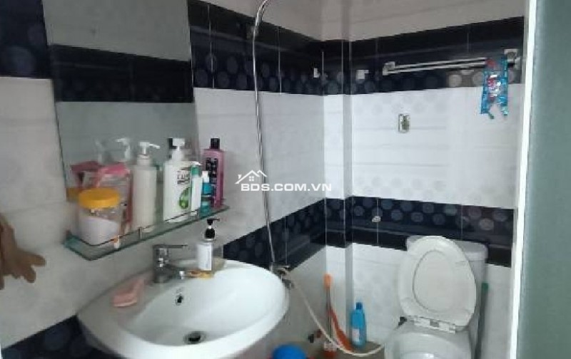 Bán gấp nhà mặt phố Lò Lu tại P. Trường Thạnh, Quận 9, TP.HCM, 4,25 tỷ, 71m2